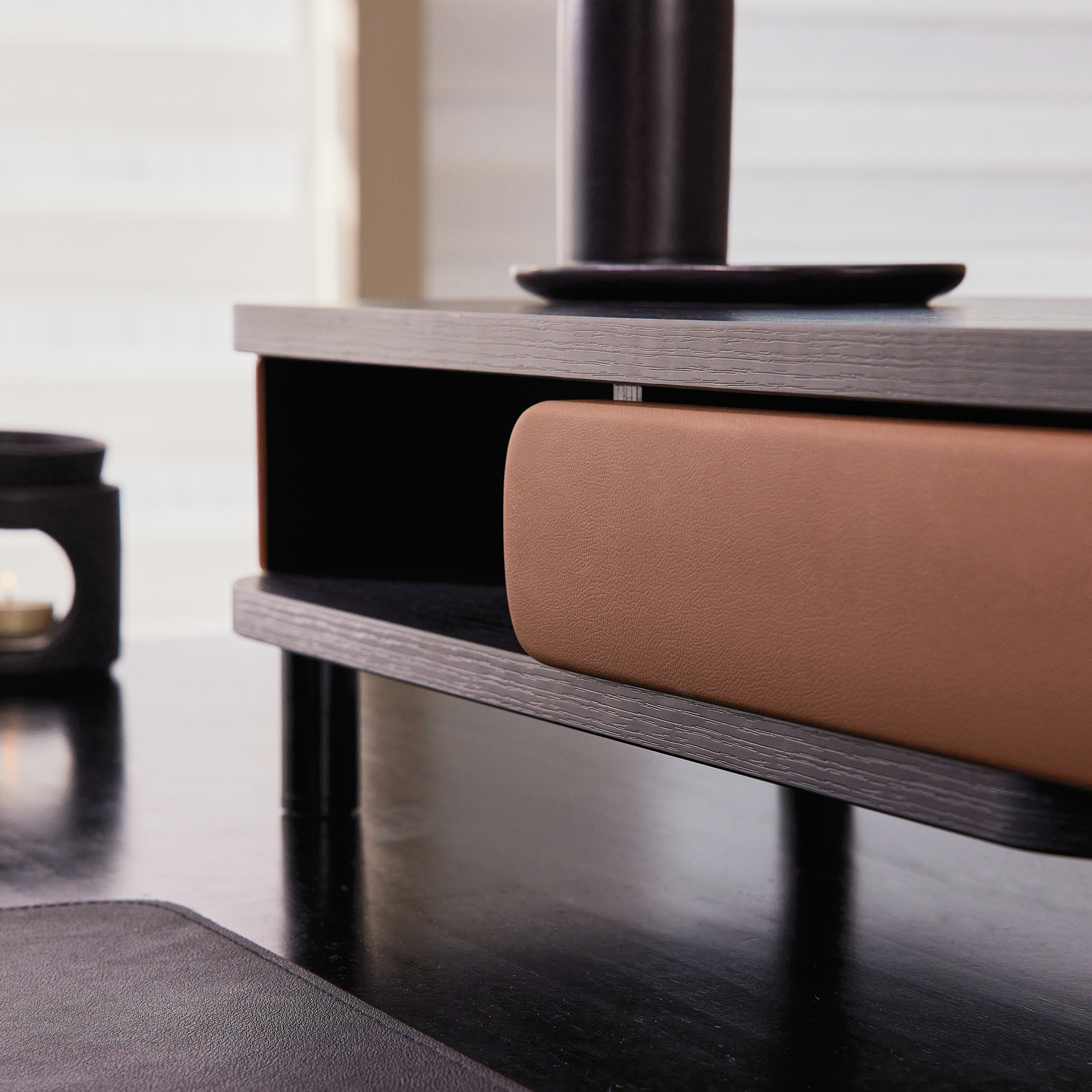 Bastion D510 Monitor Stand