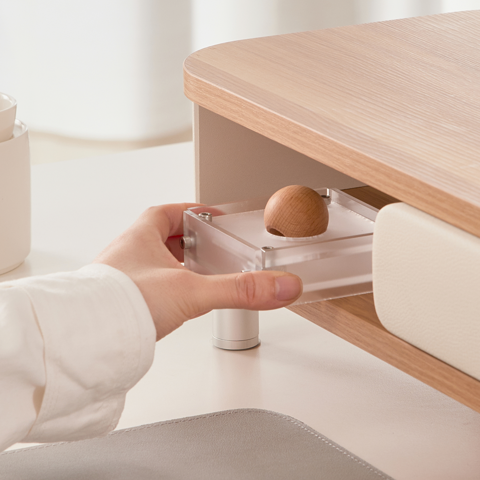 Bastion D510 Monitor Stand