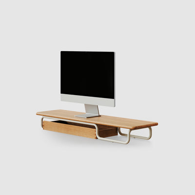 COLOR: Oak